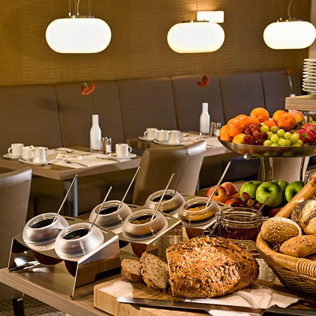Hotel Conti Duisburg - Partner Of Sorat Hotels Eksteriør bilde